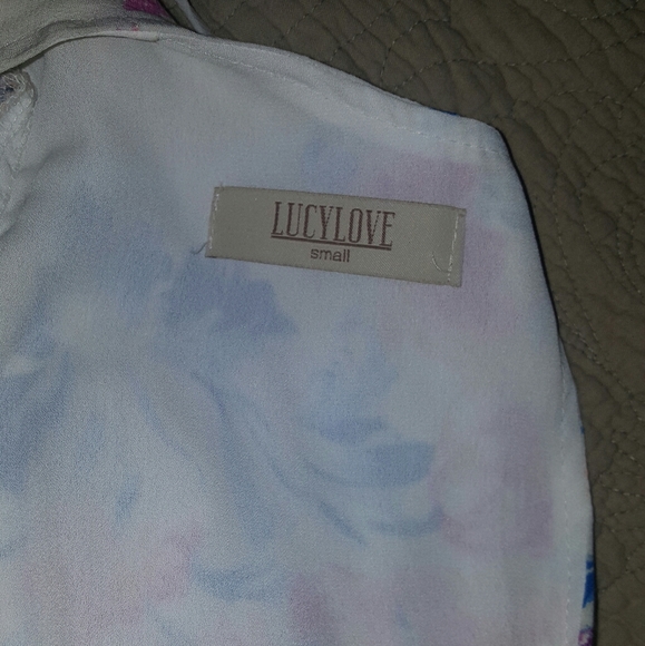 NWT Romantic Floral Romper - Picture 7 of 8